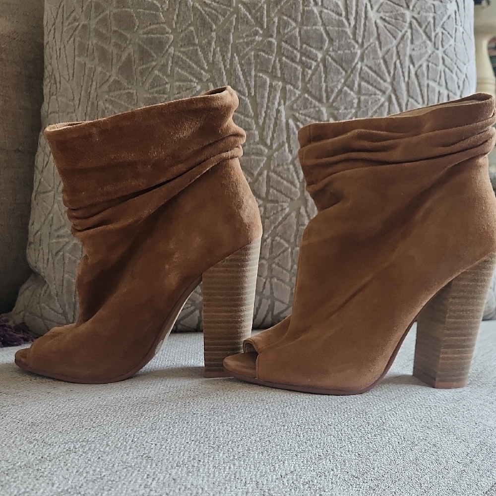 Chinese Laundry X Kristin Cavallari Tan Suede Heeled Boots